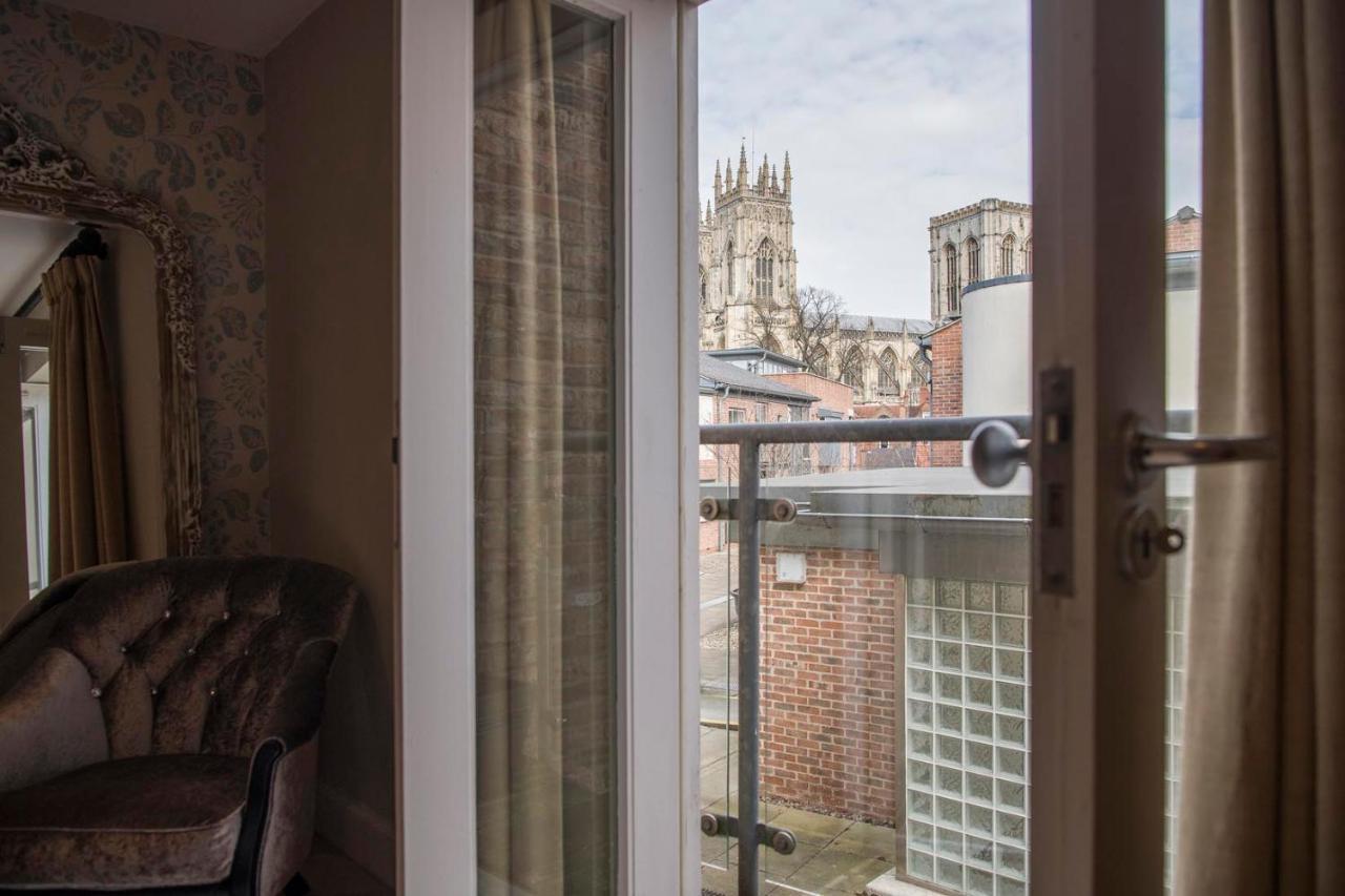 Апартаменты St Helen's House With Minster Views Йорк